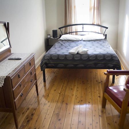 Court House Hotel Boorowa Dış mekan fotoğraf