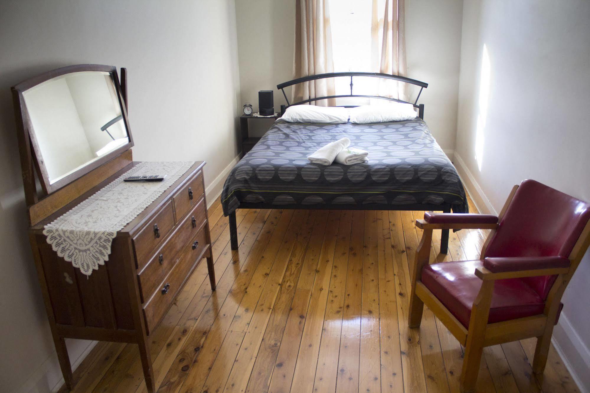 Court House Hotel Boorowa Dış mekan fotoğraf