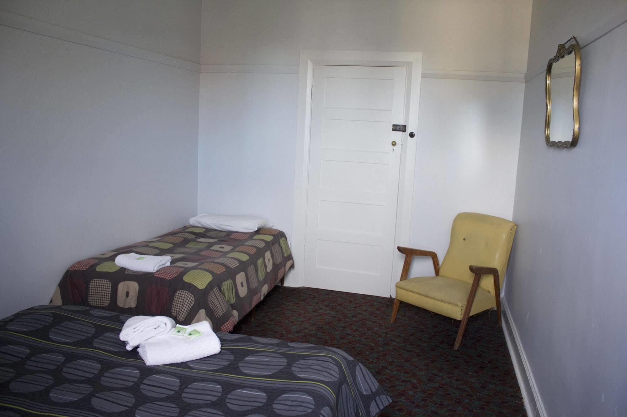 Court House Hotel Boorowa Dış mekan fotoğraf